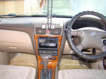 2000 Nissan Bluebird Sylphy Pictures