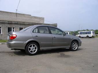 2000 Nissan Bluebird Sylphy Photos