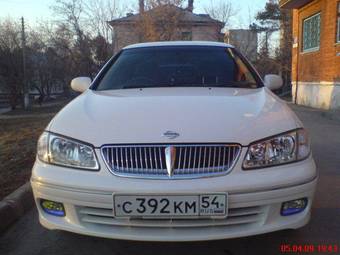 2000 Nissan Bluebird Sylphy Photos