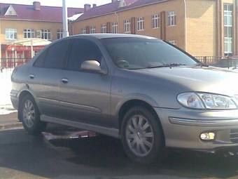 2000 Nissan Bluebird Sylphy Photos