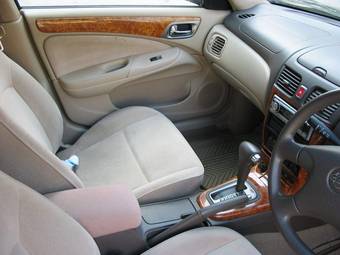 2000 Nissan Bluebird Sylphy Wallpapers