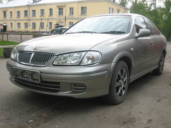 2000 Nissan Bluebird Sylphy Pictures