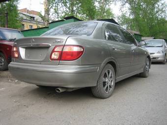 2000 Nissan Bluebird Sylphy Photos