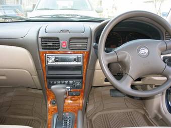 2000 Nissan Bluebird Sylphy Images