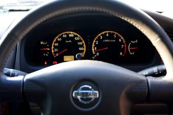 2000 Nissan Bluebird Sylphy Photos