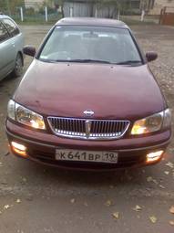 2000 Nissan Bluebird Sylphy Photos