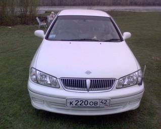 2000 Nissan Bluebird Sylphy Pics