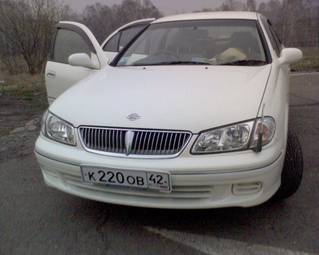 2000 Nissan Bluebird Sylphy Pictures