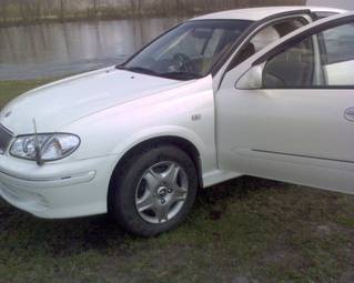 2000 Nissan Bluebird Sylphy Pictures