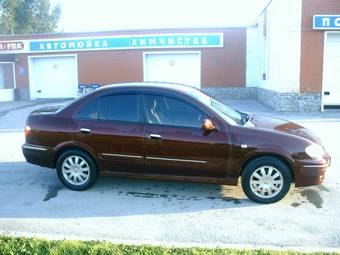 2000 Nissan Bluebird Sylphy Pics