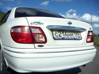 2000 Nissan Bluebird Sylphy Photos