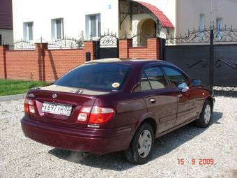 2000 Nissan Bluebird Sylphy Pictures
