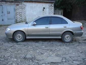 2000 Nissan Bluebird Sylphy Pictures