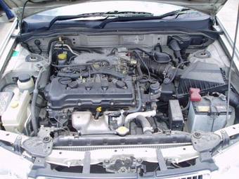 2000 Nissan Bluebird Sylphy Photos