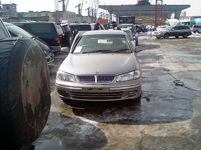 2001 Nissan Bluebird Sylphy