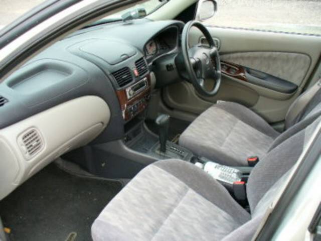 2001 Nissan Bluebird Sylphy