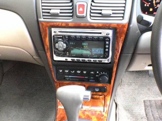 2001 Nissan Bluebird Sylphy