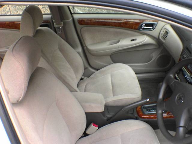 2001 Nissan Bluebird Sylphy