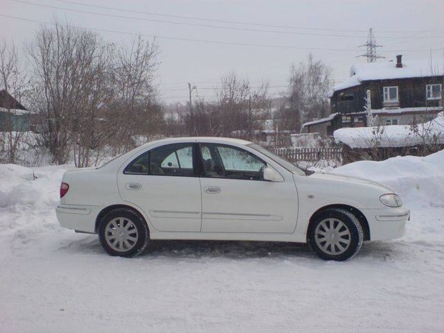 2001 Nissan Bluebird Sylphy