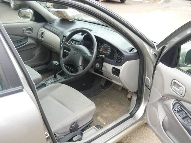 2001 Nissan Bluebird Sylphy