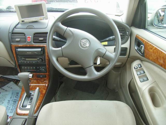 2001 Nissan Bluebird Sylphy Pictures