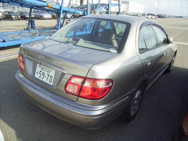 2001 Nissan Bluebird Sylphy Photos