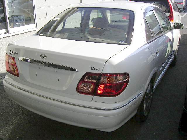 2001 Nissan Bluebird Sylphy Pics