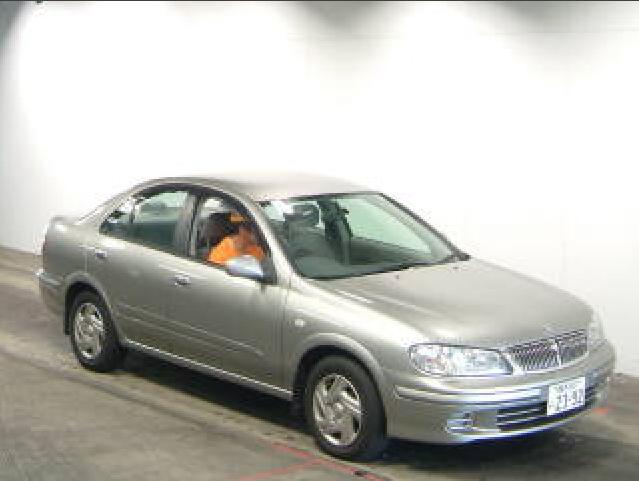 2001 Nissan Bluebird Sylphy Photos