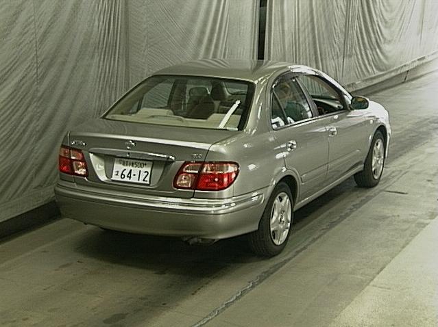 2001 Nissan Bluebird Sylphy Pics