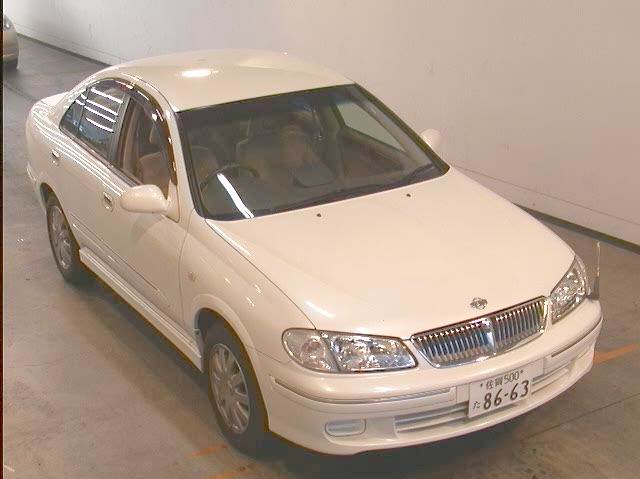 2001 Nissan Bluebird Sylphy Pics