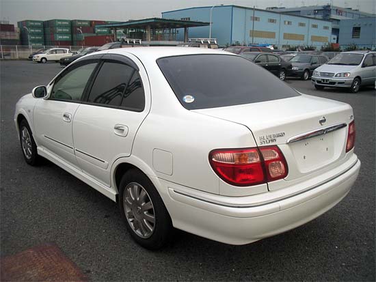 2001 Nissan Bluebird Sylphy Pictures