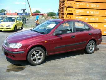 2001 Nissan Bluebird Sylphy Photos