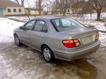 2001 Nissan Bluebird Sylphy Pictures