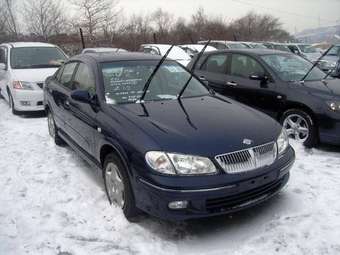 2001 Nissan Bluebird Sylphy Photos