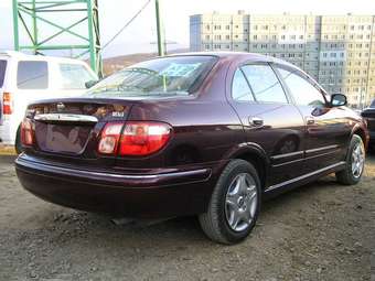 2001 Nissan Bluebird Sylphy Pictures