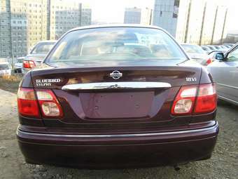 2001 Nissan Bluebird Sylphy Pics