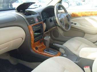 2001 Nissan Bluebird Sylphy Photos