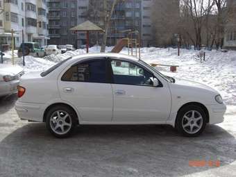 2001 Nissan Bluebird Sylphy Wallpapers