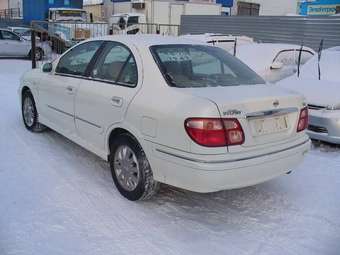 2001 Nissan Bluebird Sylphy Pictures