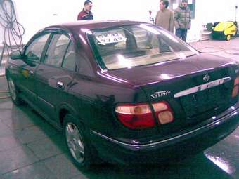 2001 Nissan Bluebird Sylphy Pictures