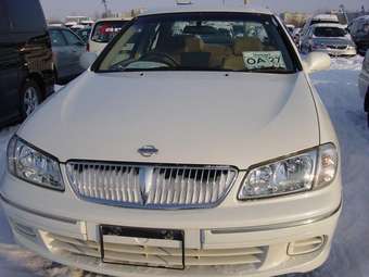 2001 Nissan Bluebird Sylphy Pictures