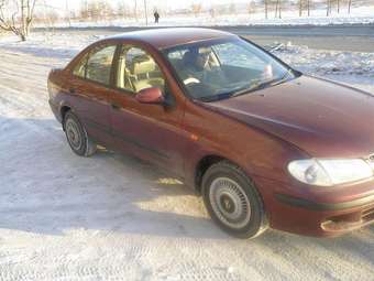 2001 Nissan Bluebird Sylphy Photos