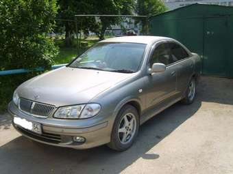 2001 Nissan Bluebird Sylphy Images