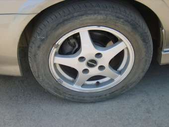 2001 Nissan Bluebird Sylphy Pictures