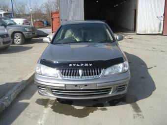 2001 Nissan Bluebird Sylphy Pictures