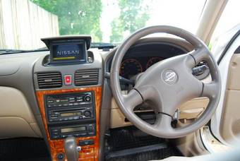 2001 Nissan Bluebird Sylphy Photos