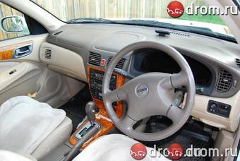 2001 Nissan Bluebird Sylphy Photos