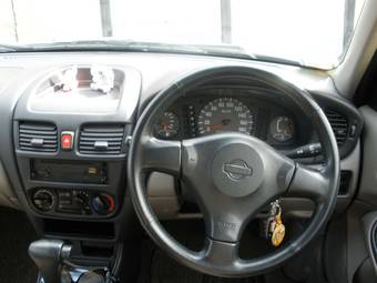 2001 Nissan Bluebird Sylphy Pictures