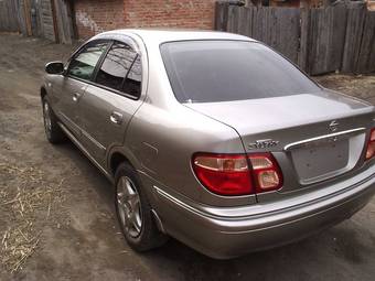 2001 Nissan Bluebird Sylphy Pictures