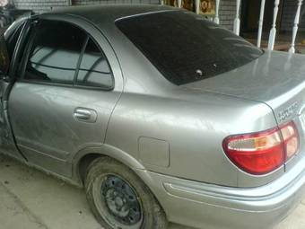 2001 Nissan Bluebird Sylphy Photos